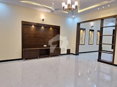 G-13 Brand New Architect Design Double Storey House Size 30x60 200 Sq Yd Prime Location Complete Imported Fitting & Fixtures 5 Bedrooms Attached Stylish Bathrooms Double D/D Two American Style Kitchen Servant quarter Reasonable Price