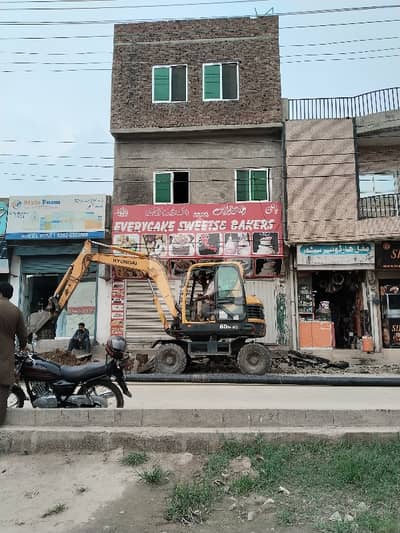 2 Marla Commercial Building For Sale
