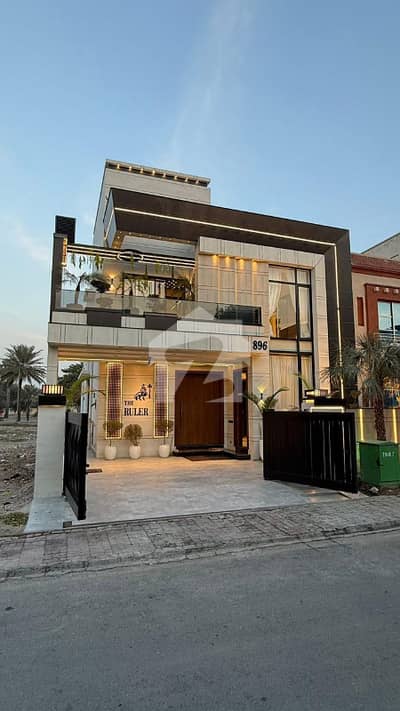 10 Marla Residential House For Rent In Sector C With Gas, Nearby Commercial Market, School, Mosuqe and Health Care Canter 10 Marla Residential House For Rent In Sector C With Gas, Nearby Commercial Market, School, Mosuqe and Health Care Canter