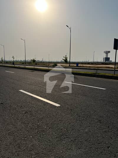 ڈی ایچ اے فیز 8 - بلاک ٹی فیز 8,ڈیفنس (ڈی ایچ اے),لاہور میں 4 کنال رہائشی پلاٹ 25.0 کروڑ میں برائے فروخت۔ ڈی ایچ اے فیز 8 - بلاک ٹی فیز 8,ڈیفنس (ڈی ایچ اے),لاہور میں 4 کنال رہائشی پلاٹ 25.0 کروڑ میں برائے فروخت۔