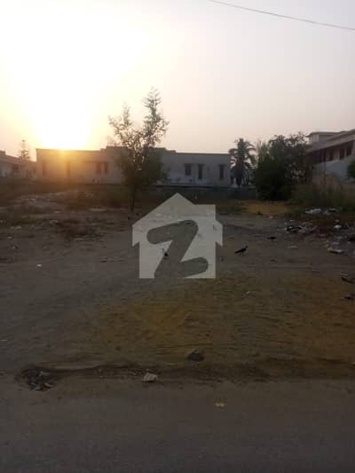 An Exceptional Investment Opportunity Awaits On Faujdari Road, One Of Hyderabads Most Bustling And Commercially Vibrant Arteries. This Highly Lucrative 500 Square Yard Plot Occupies A Premium, Easily Recognizable Location Electronic And Retail Hub.