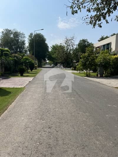 ڈی ایچ اے فیز 5 ڈیفنس (ڈی ایچ اے),لاہور میں 10 مرلہ رہائشی پلاٹ 3.15 کروڑ میں برائے فروخت۔