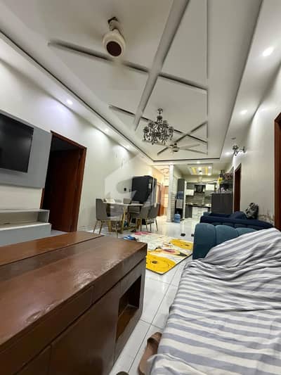 Buy A Flat Of 1800 Square Feet In Gulistan-e-Jauhar Buy A Flat Of 1800 Square Feet In Gulistan-e-Jauhar