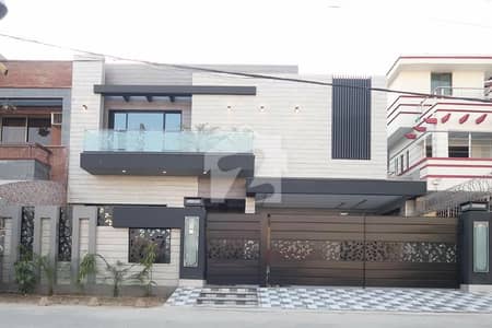 10 Marla House For Sale In Punjab Coop Housing Society Lahore 10 Marla House For Sale In Punjab Coop Housing Society Lahore