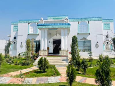 رائیونڈ روڈ لاہور میں 2 کمروں کا 8 کنال فارم ہاؤس 15.0 کروڑ میں برائے فروخت۔