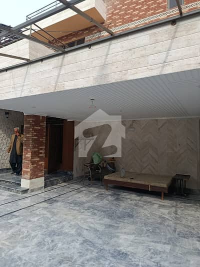1 Kanal Luxury House For Rent With 10 KVA Solar In Punjab Coop Housing Society Near To Umt Johar Town Hot Location