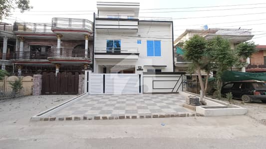 آئی ۔ 9/1 آئی ۔ 9,اسلام آباد میں 6 کمروں کا 9 مرلہ مکان 8.5 کروڑ میں برائے فروخت۔