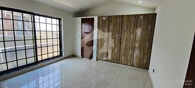 ایف ۔ 17 اسلام آباد میں 7 کمروں کا 14 مرلہ مکان 5.0 کروڑ میں برائے فروخت۔ ایف ۔ 17 اسلام آباد میں 7 کمروں کا 14 مرلہ مکان 5.0 کروڑ میں برائے فروخت۔