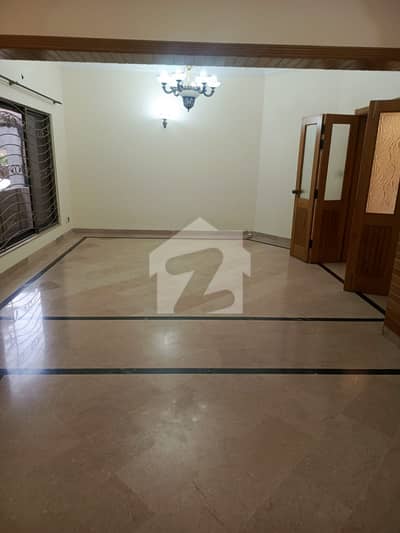 Ground Portion For Rent In E-11, Islamabad 1 Kanal House