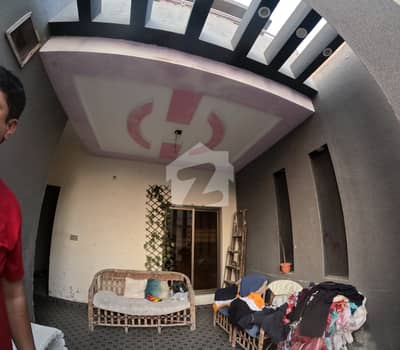 8.5 Marla Tile Floor Upper Portion For Rent With 3 Bed Accommodation Near Ucp University & Shaukat Khanam Chowk