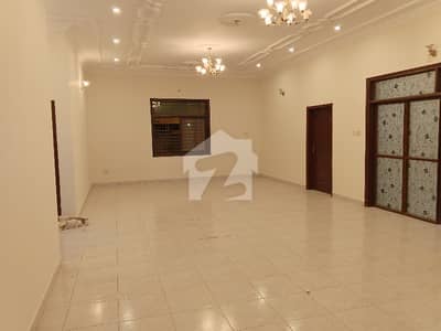 نارتھ ناظم آباد ۔ بلاک بی نارتھ ناظم آباد,کراچی میں 3 کمروں کا 1 کنال مکان 2.15 لاکھ میں کرایہ پر دستیاب ہے۔ نارتھ ناظم آباد ۔ بلاک بی نارتھ ناظم آباد,کراچی میں 3 کمروں کا 1 کنال مکان 2.15 لاکھ میں کرایہ پر دستیاب ہے۔