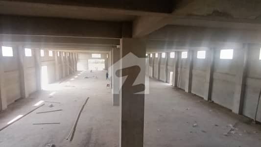 فیڈرل بی ایریا - بلاک 22 فیڈرل بی ایریا,کراچی میں 5 کمروں کا 5 کنال گودام 15.0 لاکھ میں کرایہ پر دستیاب ہے۔