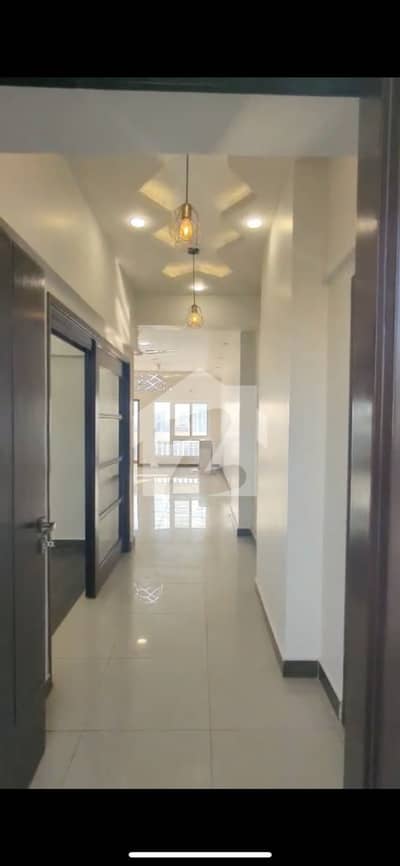 Luxurious 3 Bedrooms Apartment For Rent With Maid Room