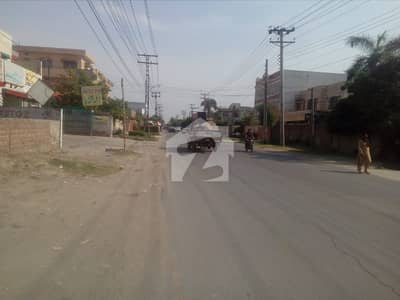 واپڈا ٹاؤن فیز 1 - بلاک ایچ1 واپڈا ٹاؤن فیز 1,واپڈا ٹاؤن,لاہور میں 1 کنال کمرشل پلاٹ 3.9 کروڑ میں برائے فروخت۔