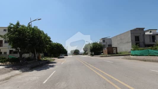 Bahria Town Phase 8 Block E 10 Marla Plot For Sale Bahria Town Phase 8 Block E 10 Marla Plot For Sale