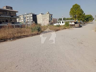 گلشنِِ صحت 1 ای ۔ 18,اسلام آباد میں 2 کنال رہائشی پلاٹ 2.2 کروڑ میں برائے فروخت۔