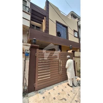 واپڈا ٹاؤن فیز 1 - بلاک جی3 واپڈا ٹاؤن فیز 1,واپڈا ٹاؤن,لاہور میں 3 کمروں کا 5 مرلہ مکان 2.25 کروڑ میں برائے فروخت۔ واپڈا ٹاؤن فیز 1 - بلاک جی3 واپڈا ٹاؤن فیز 1,واپڈا ٹاؤن,لاہور میں 3 کمروں کا 5 مرلہ مکان 2.25 کروڑ میں برائے فروخت۔