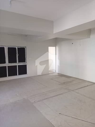 OFFICE AVAILABLE FOR RENT