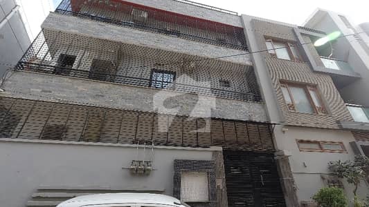 4 BED DD 2nd PORTION WITH ROOF FOR SALE IN GULSHAN E IQBAL BLOCK 13/D2 4 BED DD 2nd PORTION WITH ROOF FOR SALE IN GULSHAN E IQBAL BLOCK 13/D2