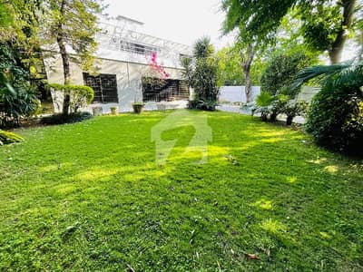 Prime Location House For Rent In F-7 With Lush Green Front Back Lawn