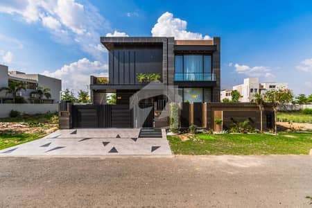 20 MARLA ELEGANT AND FULLY MAINTAINED SUPER HOT LOCATED FULL FURNISHED BUNGALOW IS AVAILABLE IN THE BEST BLOCK OF DHA LAHORE. 20 MARLA ELEGANT AND FULLY MAINTAINED SUPER HOT LOCATED FULL FURNISHED BUNGALOW IS AVAILABLE IN THE BEST BLOCK OF DHA LAHORE.