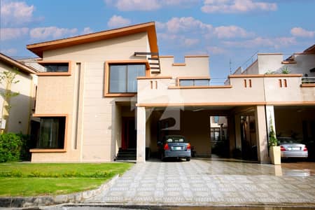 1 Kanal Beautiful House For Rent In DHA Raya Phase 6 1 Kanal Beautiful House For Rent In DHA Raya Phase 6