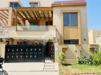 بحریہ ٹاؤن عمر بلاک بحریہ ٹاؤن سیکٹر B,بحریہ ٹاؤن,لاہور میں 4 کمروں کا 8 مرلہ مکان 2.55 کروڑ میں برائے فروخت۔ بحریہ ٹاؤن عمر بلاک بحریہ ٹاؤن سیکٹر B,بحریہ ٹاؤن,لاہور میں 4 کمروں کا 8 مرلہ مکان 2.55 کروڑ میں برائے فروخت۔