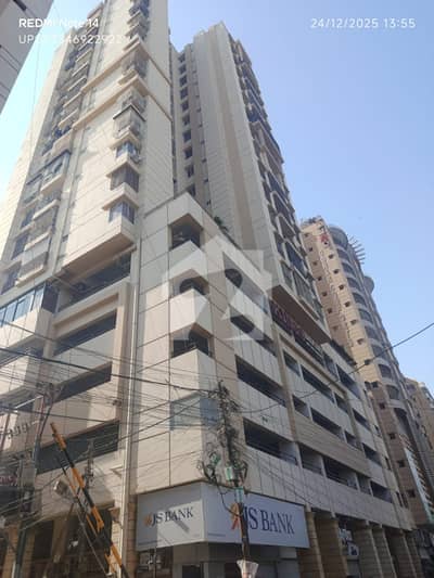 4 Bed DD Flat Available For Sale