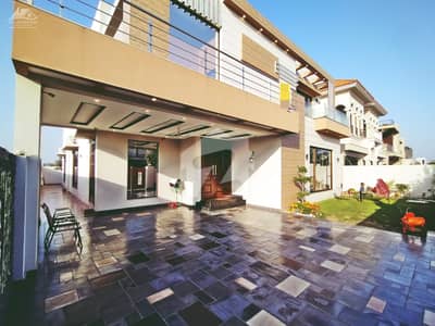 1 kanal house for Rent in very reasonable price in DHA phase 6 1 kanal house for Rent in very reasonable price in DHA phase 6
