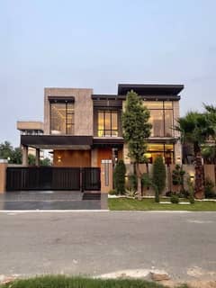 1 Kanal Modern House Near Park For Rent in DHA Lahore Phase 6