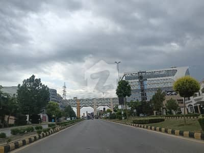 ڈی ایچ اے ڈیفینس فیز 2 ڈی ایچ اے ڈیفینس,اسلام آباد میں 1 کنال رہائشی پلاٹ 3.8 کروڑ میں برائے فروخت۔