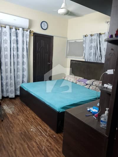کے این گوہر گرین سٹی کراچی میں 3 کمروں کا 5 مرلہ مکان 4.0 کروڑ میں برائے فروخت۔