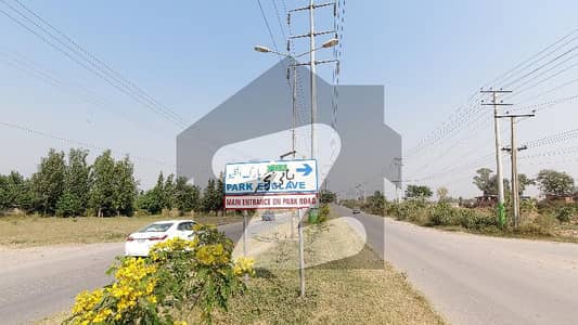 پارک انکلیو 3 پارک انکلیو,اسلام آباد میں 6 مرلہ رہائشی پلاٹ 1.4 کروڑ میں برائے فروخت۔