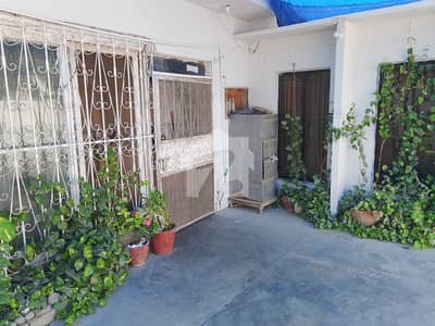 ڈی ایچ اے فیز 1 ڈی ایچ اے ڈیفینس,کراچی میں 2 کمروں کا 1 کنال بالائی پورشن 1.35 لاکھ میں کرایہ پر دستیاب ہے۔ ڈی ایچ اے فیز 1 ڈی ایچ اے ڈیفینس,کراچی میں 2 کمروں کا 1 کنال بالائی پورشن 1.35 لاکھ میں کرایہ پر دستیاب ہے۔