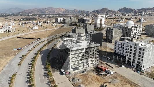 Faisal Hills B-Block 30x60 Plot for Sale Back 40ft Wide Road (MDR back), Prime Location, Solid Land