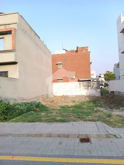 5 Marla Plots In Etihad Town Phase 1 5 Marla Plots In Etihad Town Phase 1