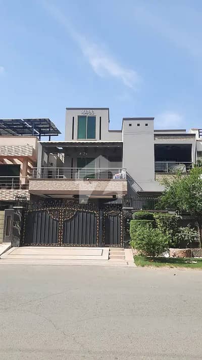 سٹی ہاؤسنگ سوسائٹی سیالکوٹ میں 5 کمروں کا 10 مرلہ مکان 85.0 ہزار میں کرایہ پر دستیاب ہے۔