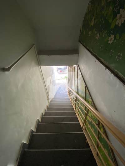 5.5 Marla Separate Upper Portion For Rent Wapda Town Phase 1