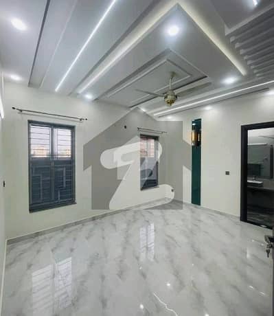 Upper Portion For Sale In Rs. 11800000