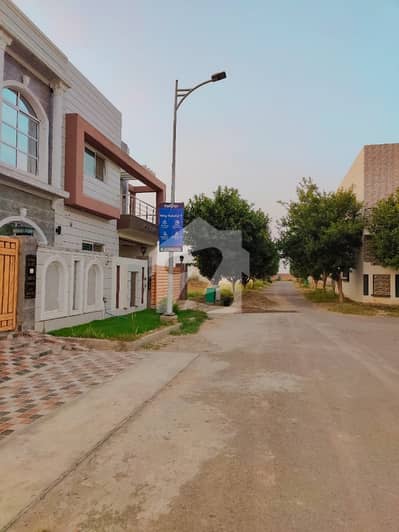 نیو لاهور سٹی لاہور میں 5 مرلہ رہائشی پلاٹ 54.0 لاکھ میں برائے فروخت۔ نیو لاهور سٹی لاہور میں 5 مرلہ رہائشی پلاٹ 54.0 لاکھ میں برائے فروخت۔
