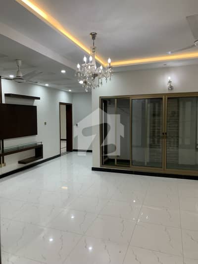 10 Marla Beautiful Basement Portion For Rent