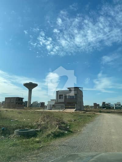 جی ۔ 14/1 جی ۔ 14,اسلام آباد میں 7 مرلہ رہائشی پلاٹ 1.55 کروڑ میں برائے فروخت۔