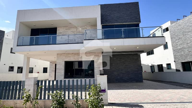 1 Kanal Villa at premium location in Eighteen 1 Kanal Villa at premium location in Eighteen