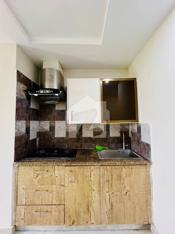 2 bed luxury nonfurnished apartment available for rent 2 bed luxury nonfurnished apartment available for rent