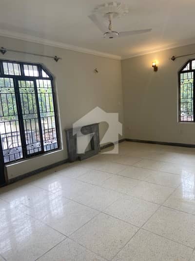 F-10/2 Upper Portion For Rent