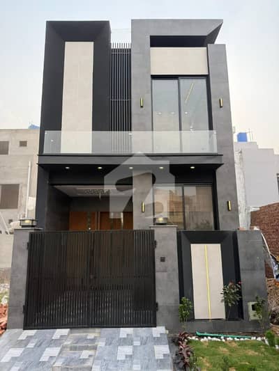 Double Story Modern 3 Marla House At Good Location in Al Kabir TOWN