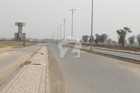 ڈی ایچ اے فیز9 پریزم - بلاک این ڈی ایچ اے فیز9 پریزم,ڈی ایچ اے ڈیفینس,لاہور میں 1 کنال رہائشی پلاٹ 2.35 کروڑ میں برائے فروخت۔ ڈی ایچ اے فیز9 پریزم - بلاک این ڈی ایچ اے فیز9 پریزم,ڈی ایچ اے ڈیفینس,لاہور میں 1 کنال رہائشی پلاٹ 2.35 کروڑ میں برائے فروخت۔