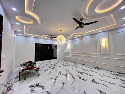 1 Kanal Designer House Available For Rent Bahria town Phase 8