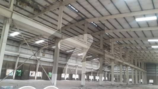 کورنگی انڈسٹریل ایریا کورنگی,کراچی میں 4 کنال گودام 9.0 لاکھ میں کرایہ پر دستیاب ہے۔
