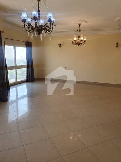 Well Maintained And Renovated 4 Bedroom 3760 Square Feet West Open Apartment In The Most Desired Project Of The City Known As Creek Vista Located In Dha Phase 8 For Rent